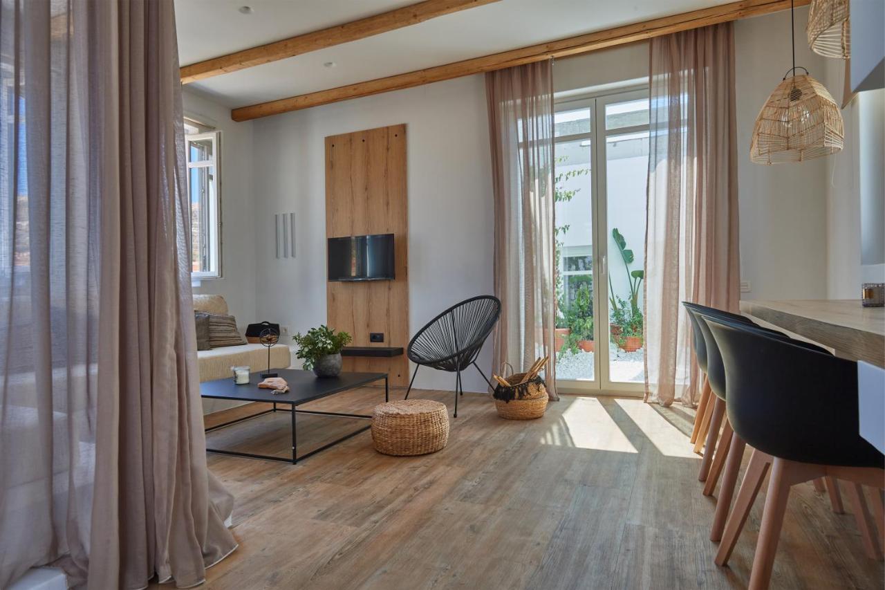 Appartamento Casa Mardiva Terra Paro Esterno foto
